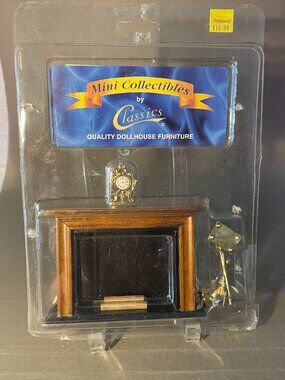 Mini Collectibles Quality Doll House Furniture - Fireplace Mantle Clock (1400)